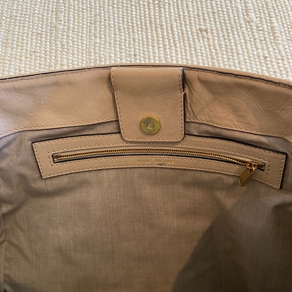 MARC JACOBS Quilted Italian Leather Tote - Picture 13 of 16